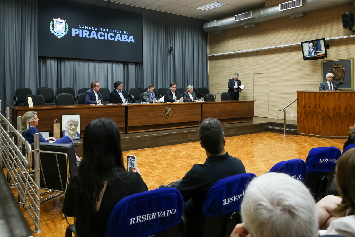 Título de Cidadão Piracicabano foi concedido no dia do aniversário de 82 anos de Pedro Maurano