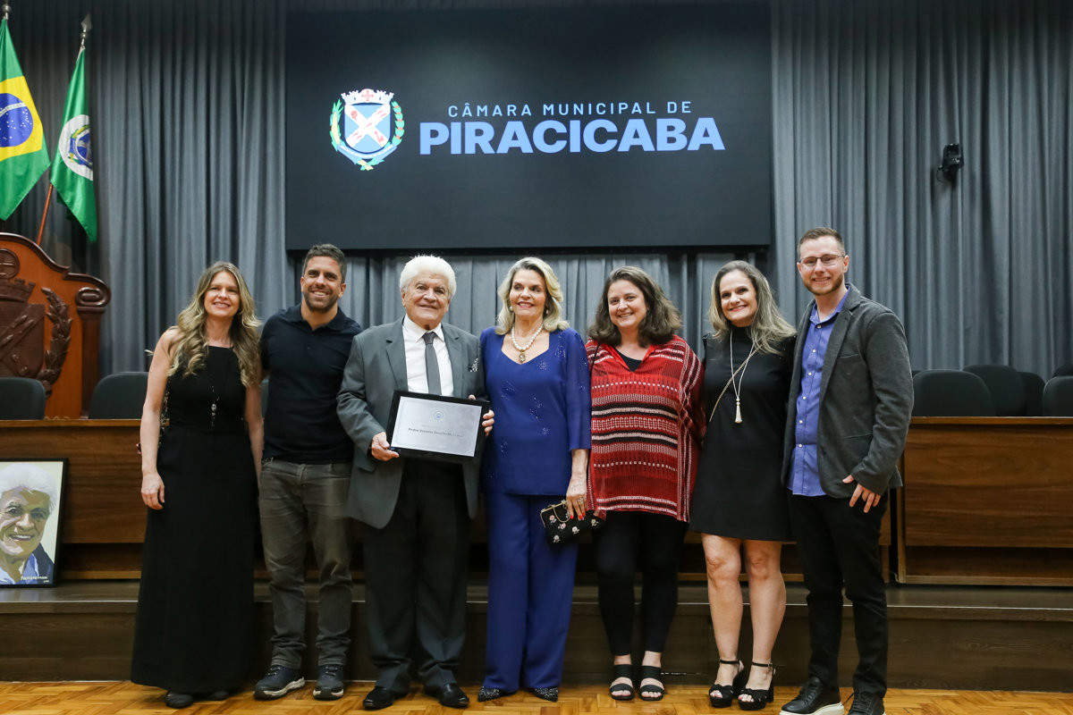Título de Cidadão Piracicabano foi concedido no dia do aniversário de 82 anos de Pedro Maurano