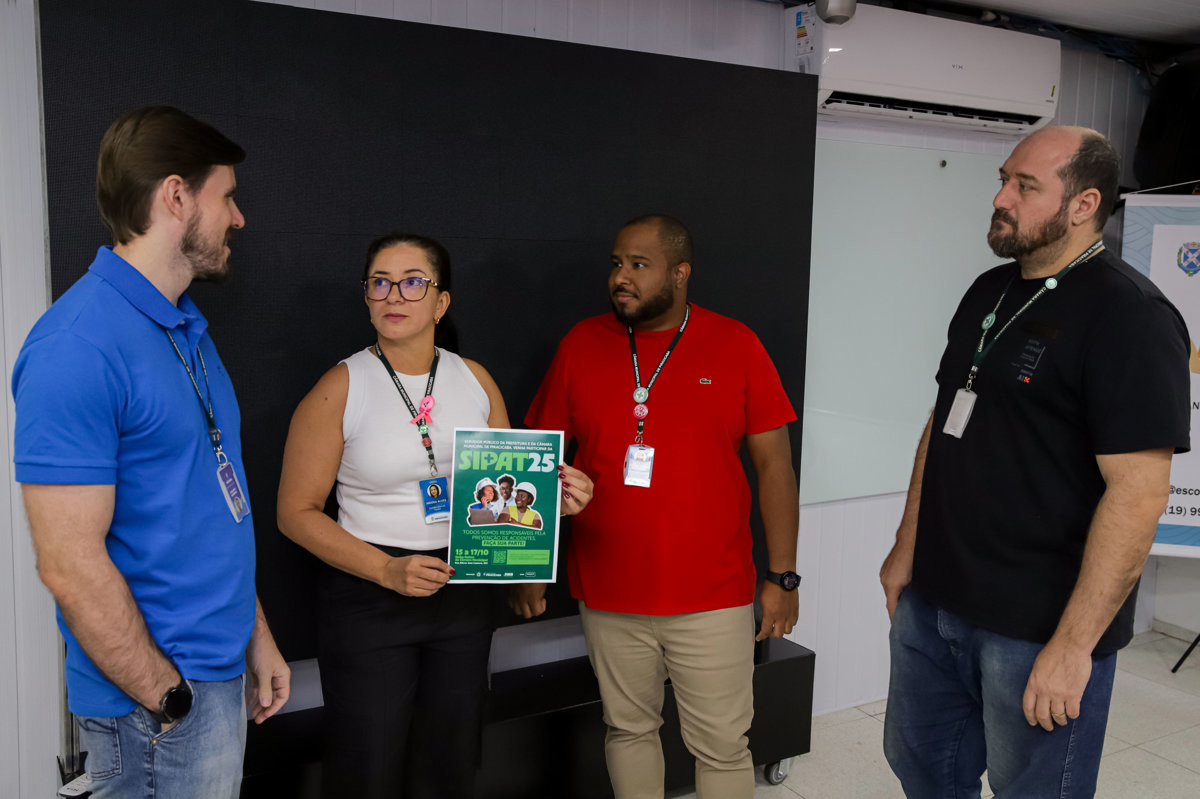 Membros da Cipa: vice-presidente Eliel de Freitas, presidente Helena Ribeiro e os titulares Thiago Gomes da Costa e Luciano Negreiros