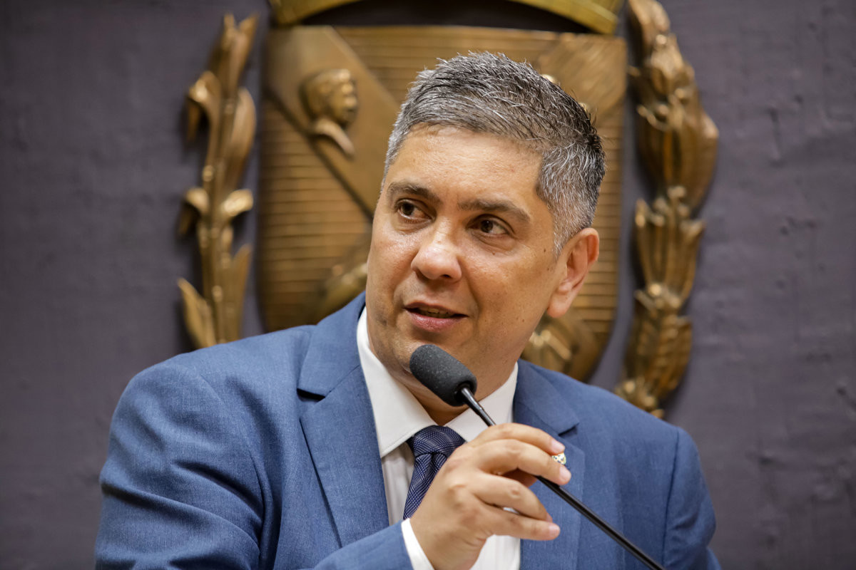 Presidente da Câmara, vereador Rerlison Rezende