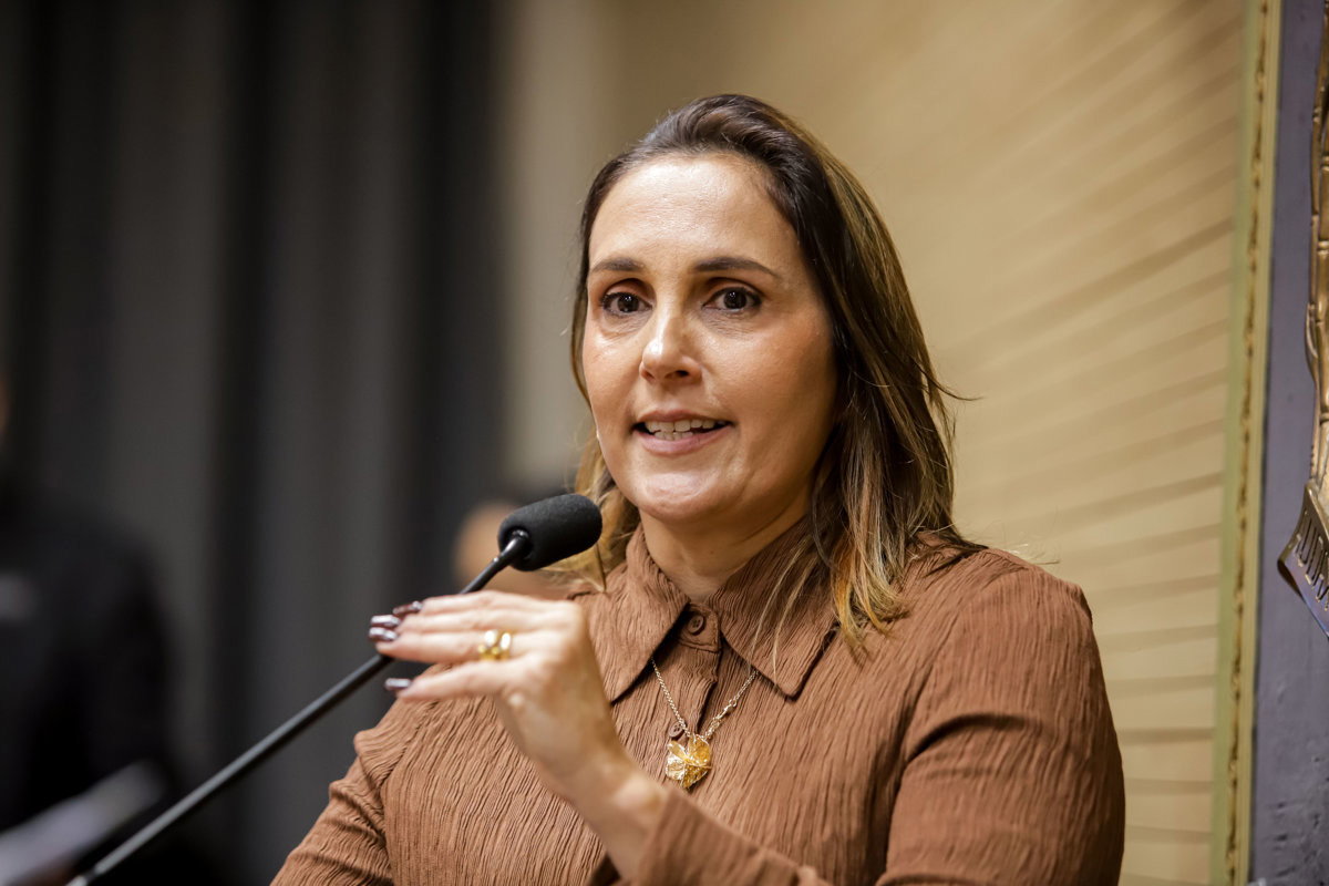 Homenageada Taís Leite Braga