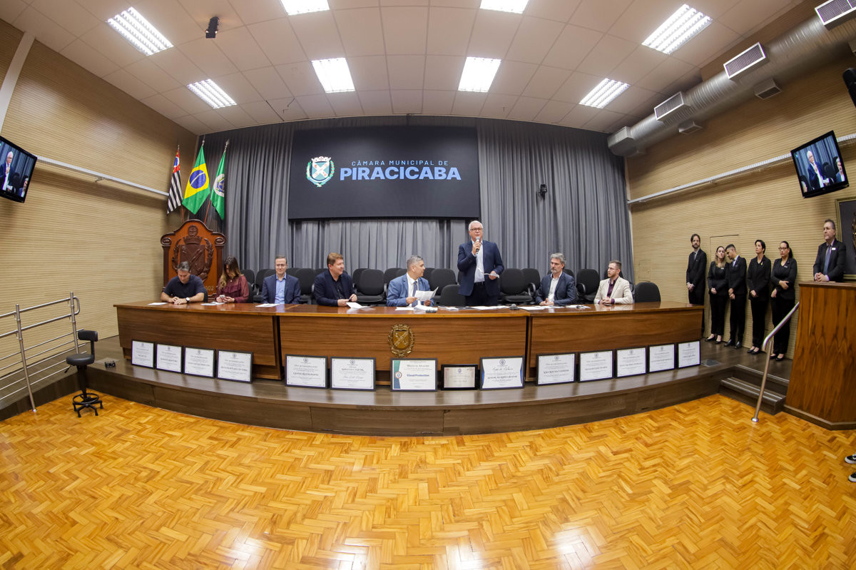 Solenidade de autoria do presidente da Câmara, vereador Rerlison Rezende