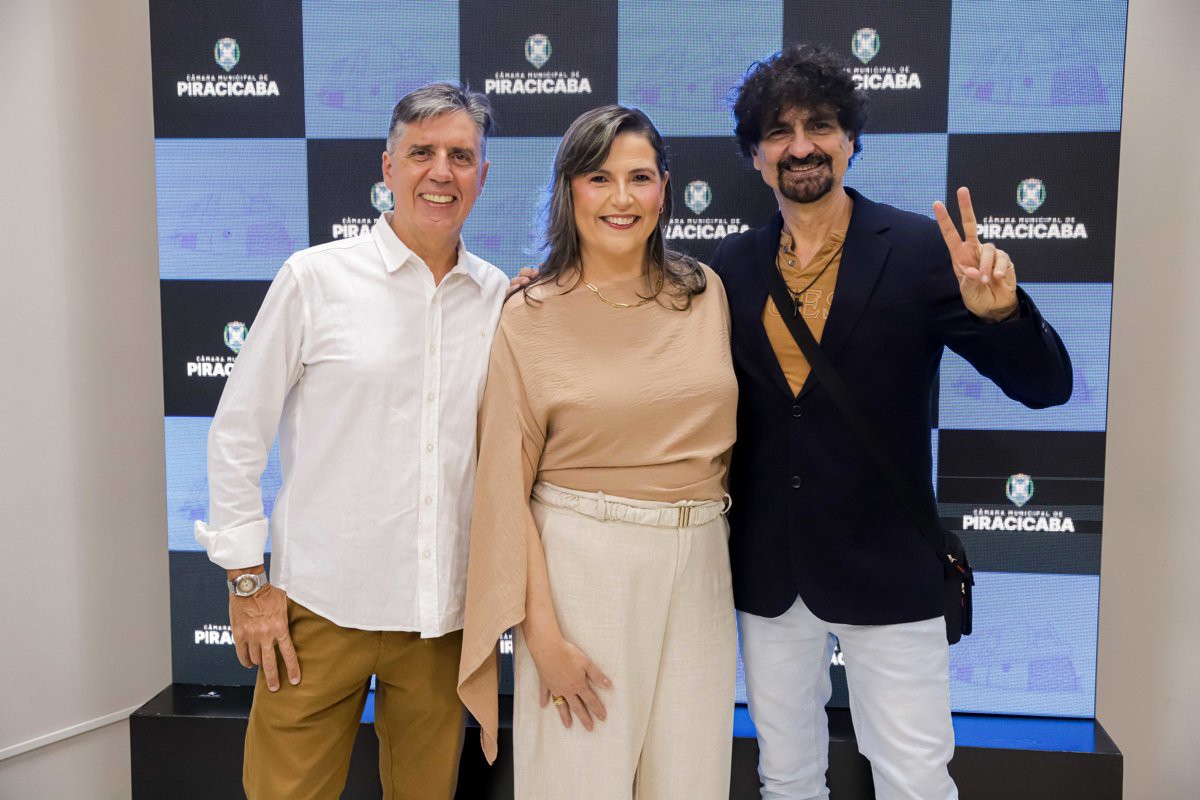 Câmara Municipal reconhece o trabalho de médicos e cirurgiões-dentistas