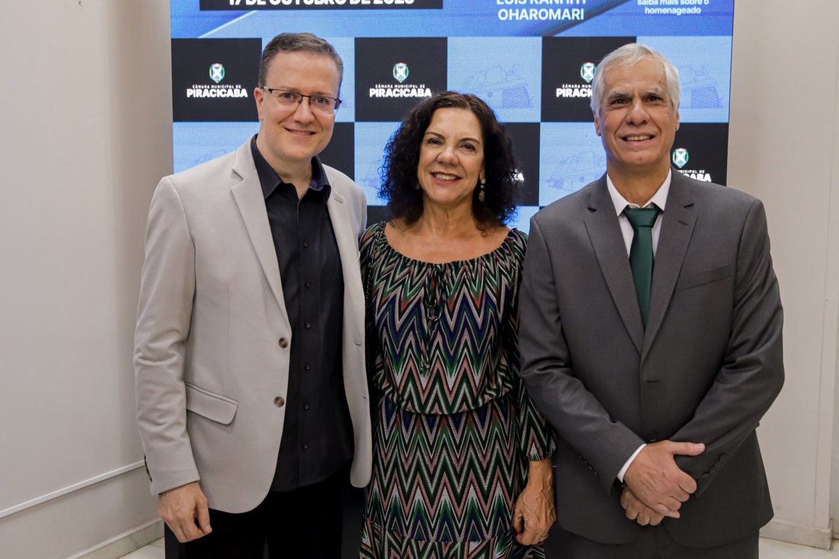 Câmara Municipal reconhece o trabalho de médicos e cirurgiões-dentistas