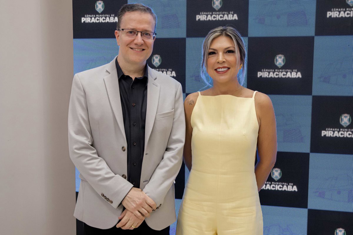 Câmara Municipal reconhece o trabalho de médicos e cirurgiões-dentistas