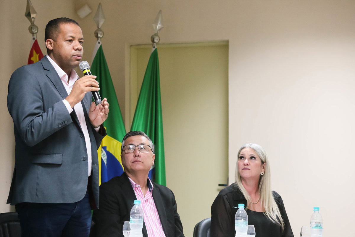 Thiago Ribeiro 