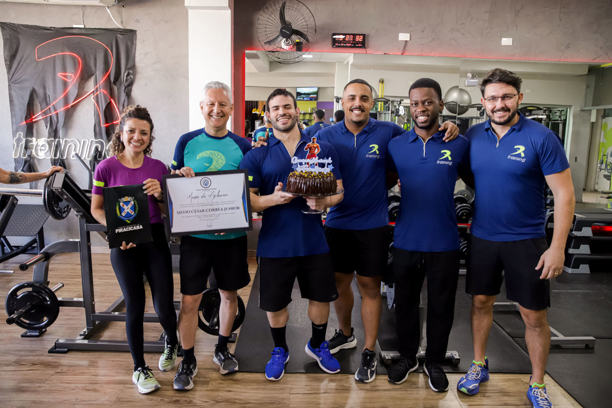 Câmara parabeniza fisioculturista pela conquista de títulos