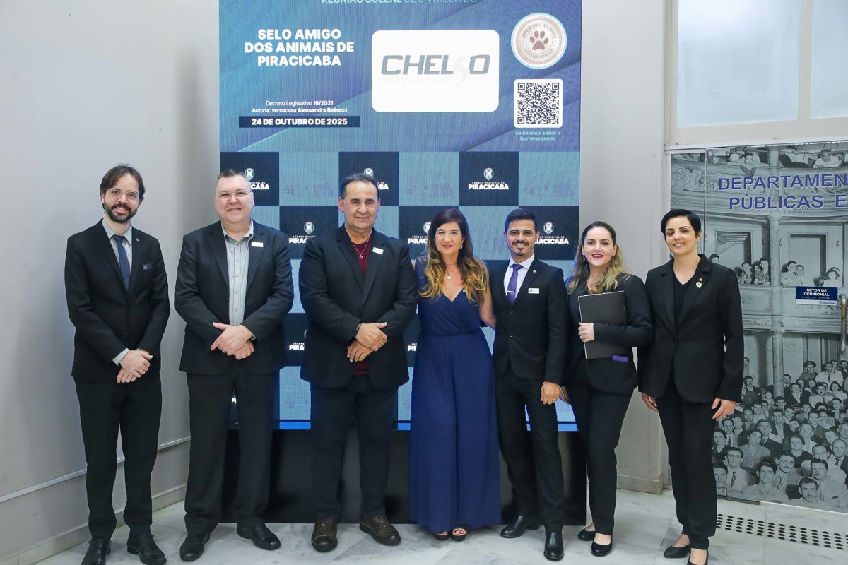 Cerimônia reuniu representantes do poder público, entidades e defensores da causa animal