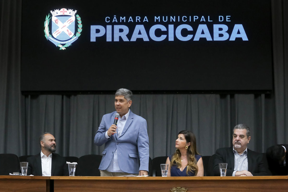 Presidente da Câmara, vereador Rerlison Rezende (PSDB), ressaltou o reconhecimento do trabalho coletivo em prol do bem-estar animal