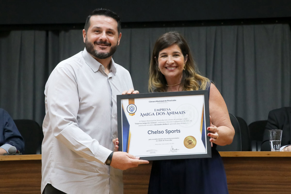 Rodrigo Caetano, representando Chelso Sports