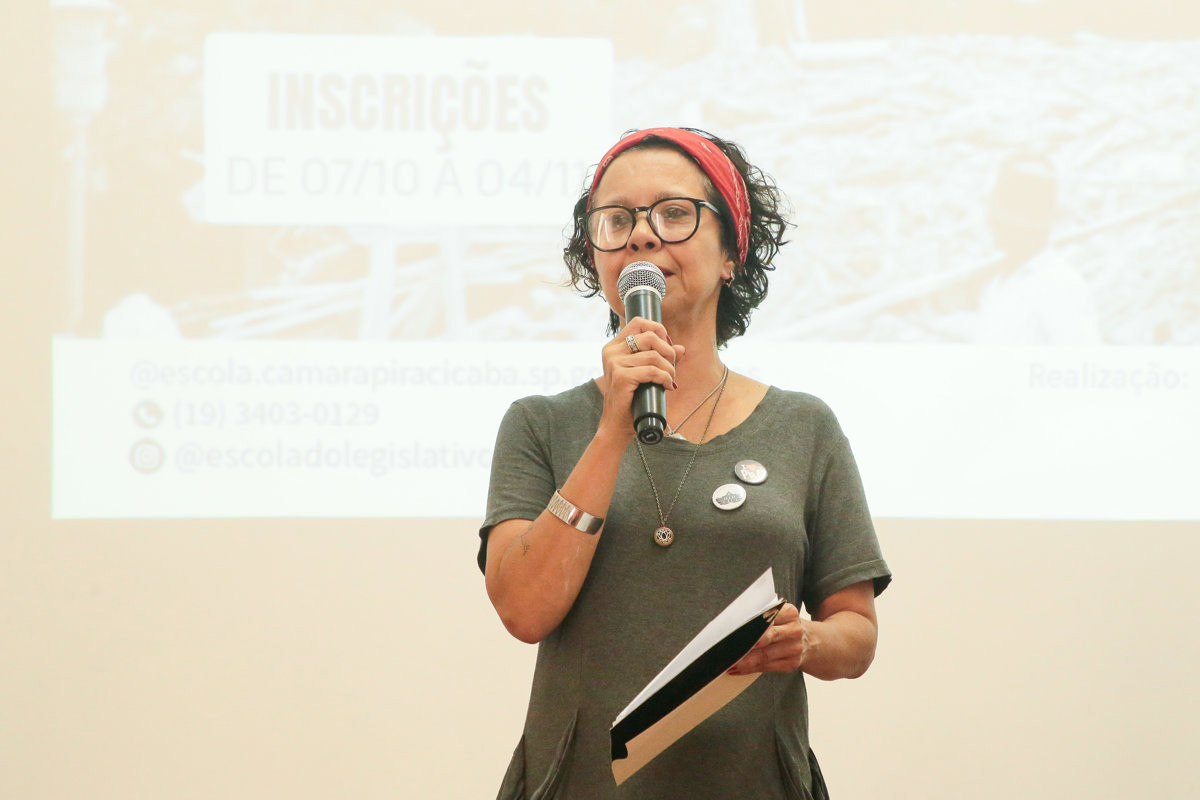 Roda de conversa aconteceu na tarde desta quarta (5), no auditório do Museu Prudente de Moraes 