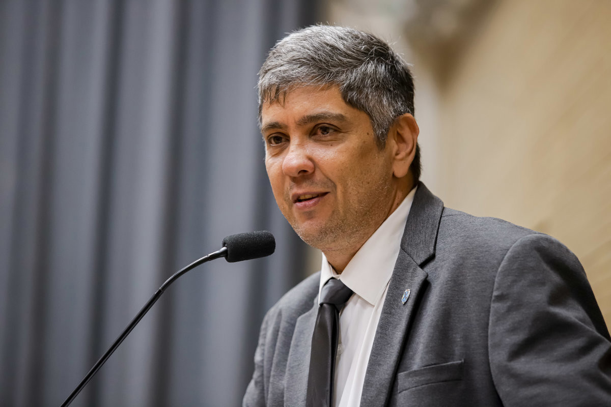 Vereador Renan Paes (PL) é autor das homenagens à corporação e a policiais militares que atenderam ocorrências de sucesso na cidade