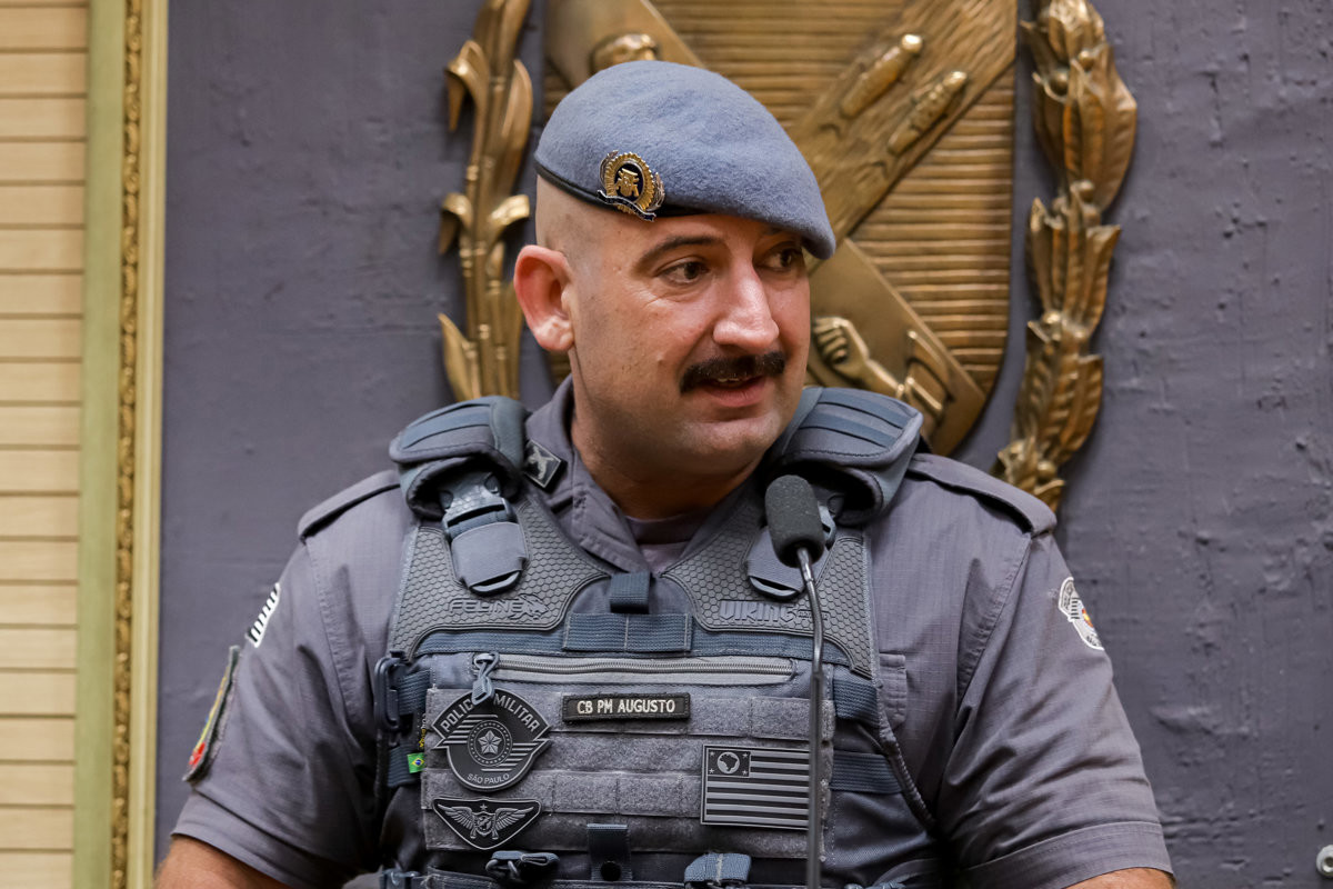 Vereador Renan Paes (PL) é autor das homenagens à corporação e a policiais militares que atenderam ocorrências de sucesso na cidade