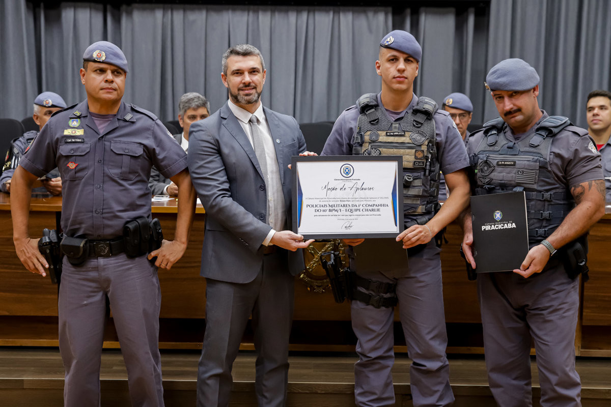 Vereador Renan Paes (PL) é autor das homenagens à corporação e a policiais militares que atenderam ocorrências de sucesso na cidade