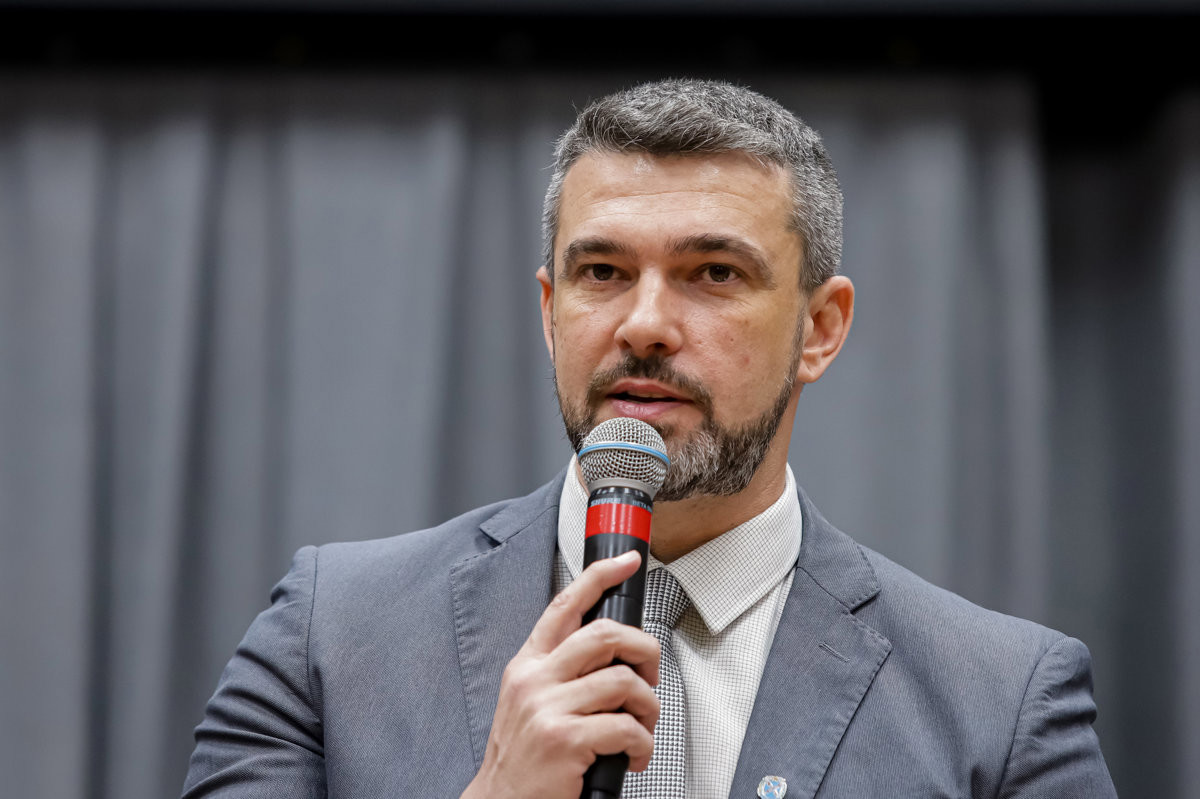 Vereador Renan Paes (PL) é autor das homenagens à corporação e a policiais militares que atenderam ocorrências de sucesso na cidade