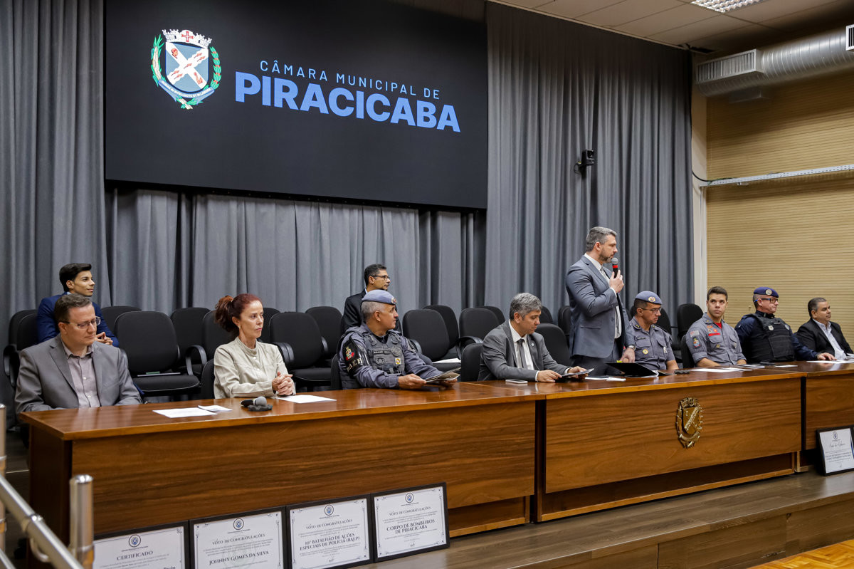 Vereador Renan Paes (PL) é autor das homenagens à corporação e a policiais militares que atenderam ocorrências de sucesso na cidade