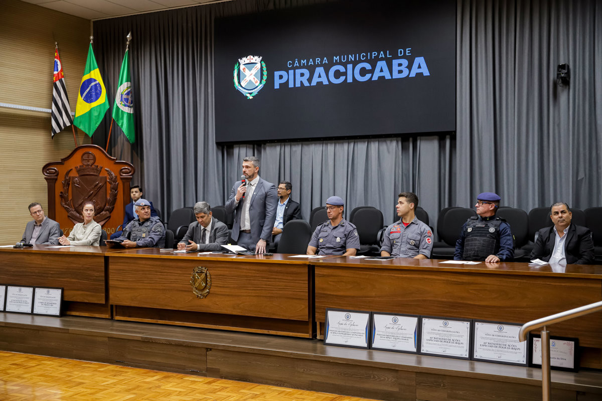 Vereador Renan Paes (PL) é autor das homenagens à corporação e a policiais militares que atenderam ocorrências de sucesso na cidade