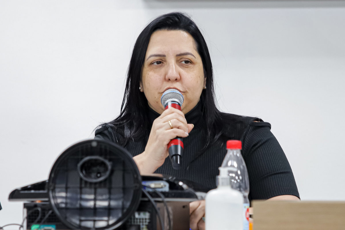 A audiência pública desta quarta-feira (19) foi realizada no Plenário "Francisco Antonio Coelho"