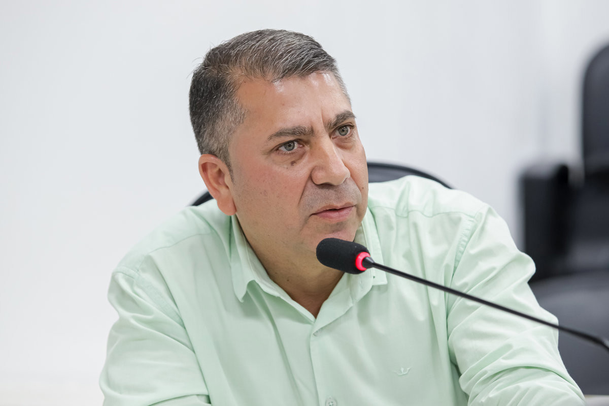 A audiência pública desta quarta-feira (19) foi realizada no Plenário "Francisco Antonio Coelho"