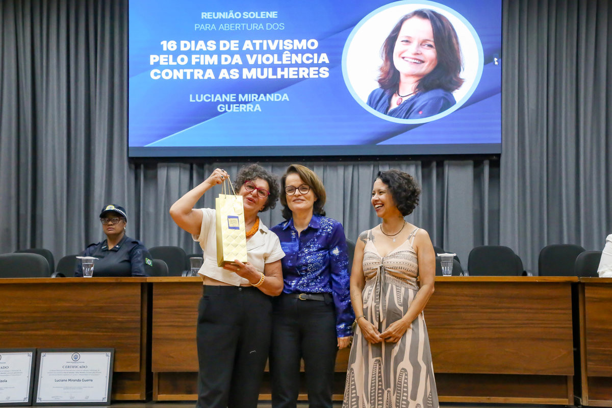 Reunião solene marcou o início dos 21 Dias de Ativismo na Câmara