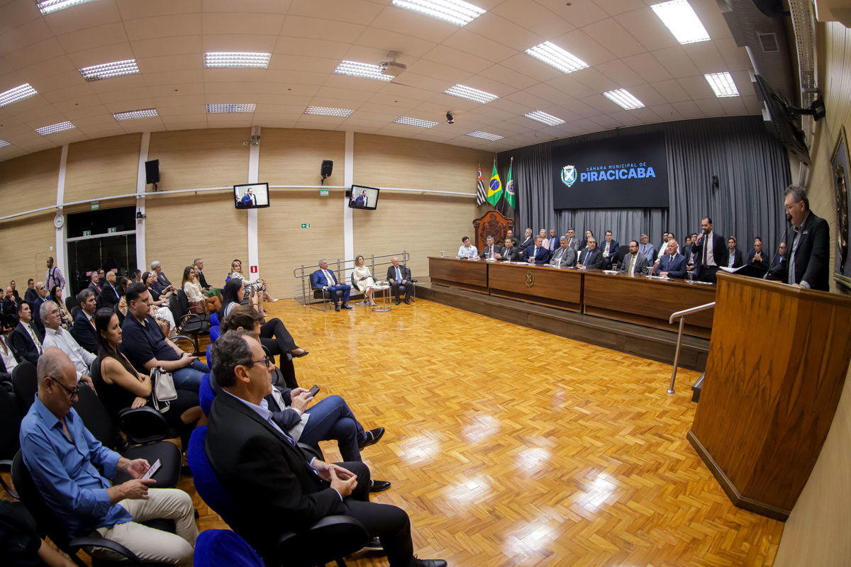 Iniciativa das homenagens foi dos vereadores Laércio Trevisan Jr. (PL) e Ary Pedroso Jr. (PL)