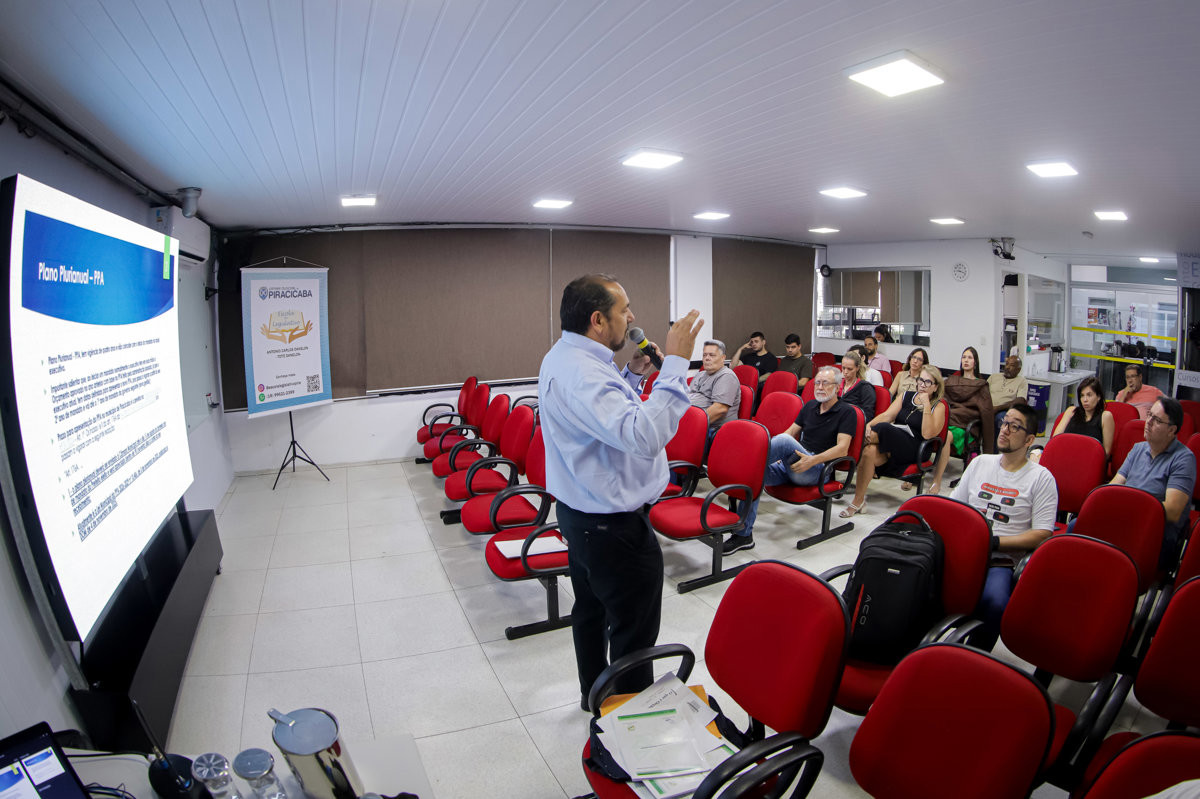 Escola do Legislativo: Roda de Conversa avalia 'peças orçamentárias'