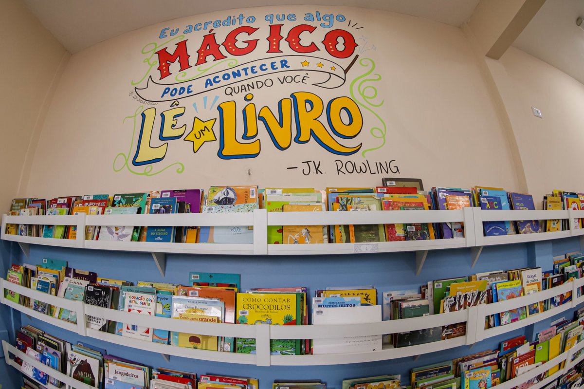 Vereador faz visita institucional em escola municipal na região da Vila Sônia