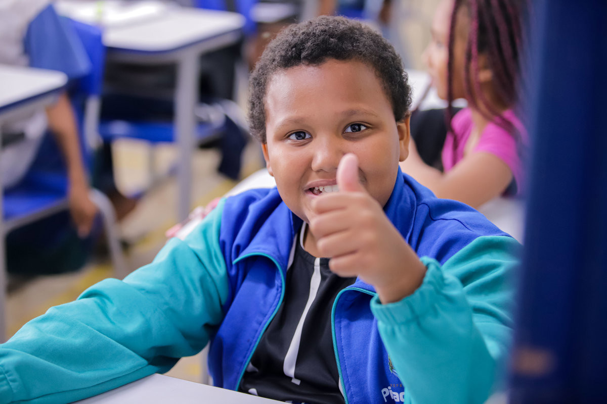 Vereador faz visita institucional em escola municipal na região da Vila Sônia