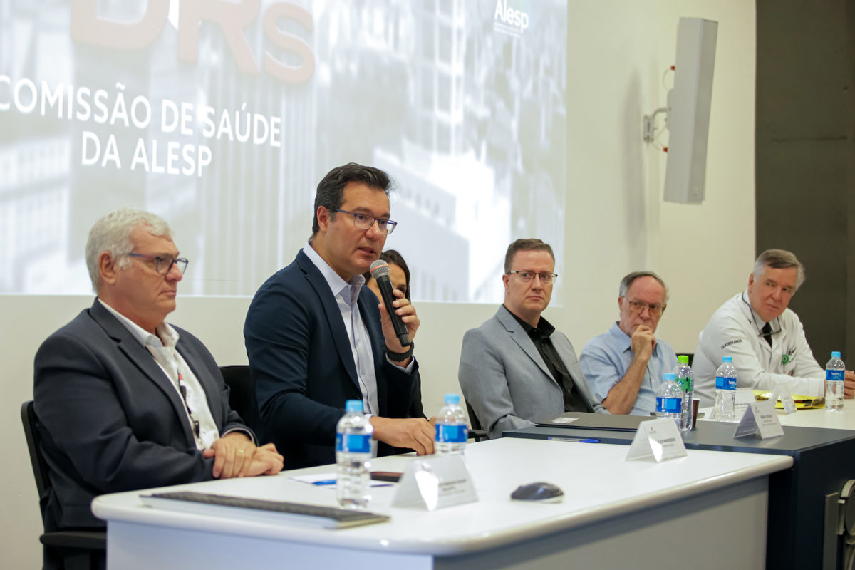 Vereadores participam de audiência pública da Alesp, com foco na saúde