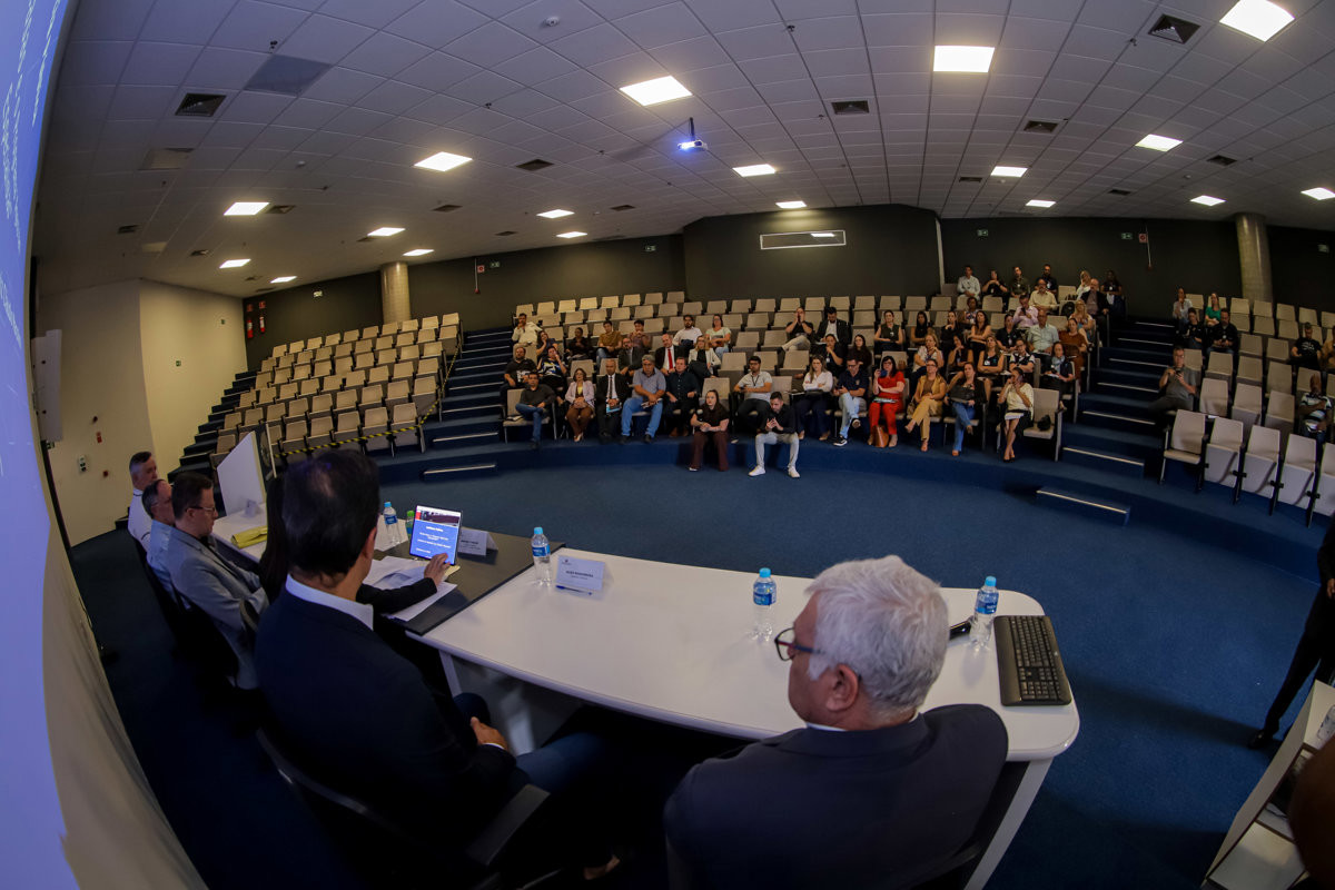 Vereadores participam de audiência pública da Alesp, com foco na saúde