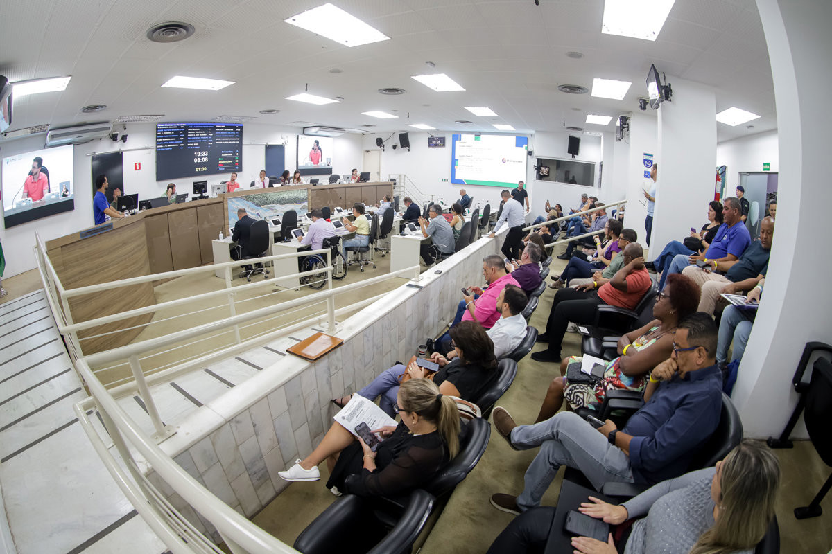 Projeto de lei complementar 20/2025, que disciplina o uso e ocupação, parcelamento, unificação, condomínio e edificação do solo urbano no Município, nos termos do Plano Diretor de Desenvolvimento de Piracicaba, foi aprovado nesta quinta (28)