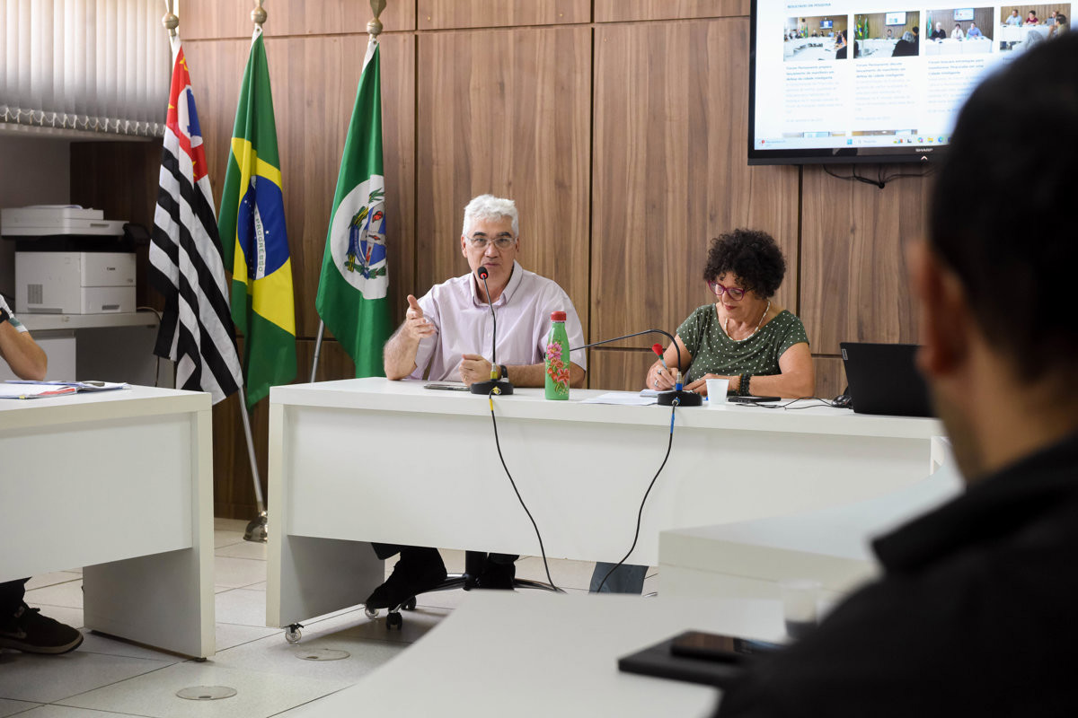 Fórum Permanente faz balanço anual e lança carta manifesto da cidade inteligente