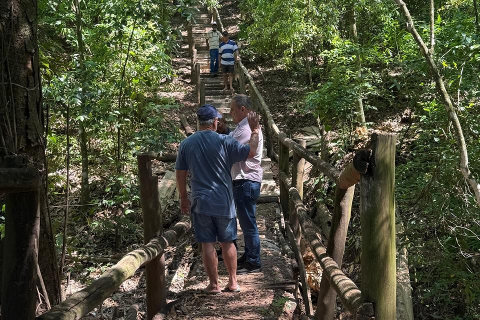 Vereador acolhe demandas comunitárias dos moradores de Santa Olímpia