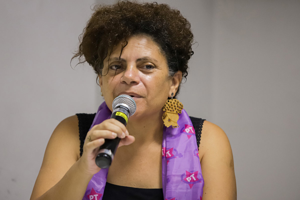 Cláudia Regina Coneglian