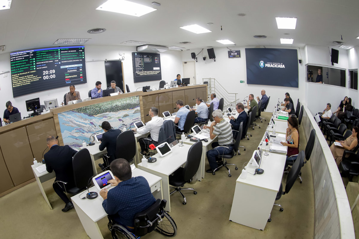 Em regime de urgência, vereadores aprovaram requerimentos sobre Loteria Municipal e novo Código Tributário