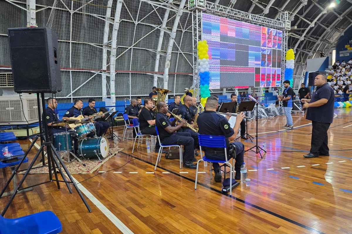 Vereador participa da formatura dos alunos do Programa GCEP
