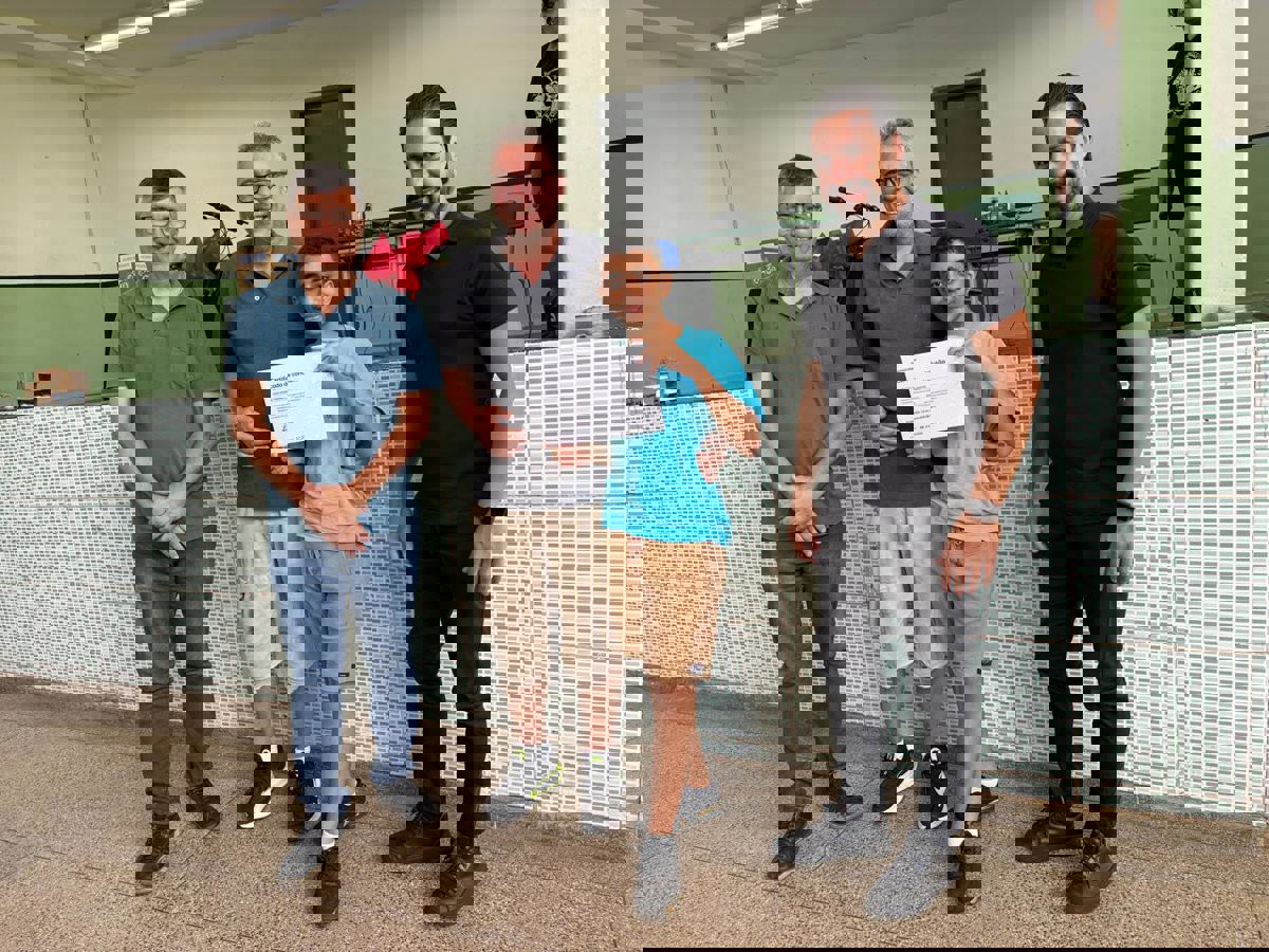 Vereador acompanha apresentação de projeto de robótica de escola estadual