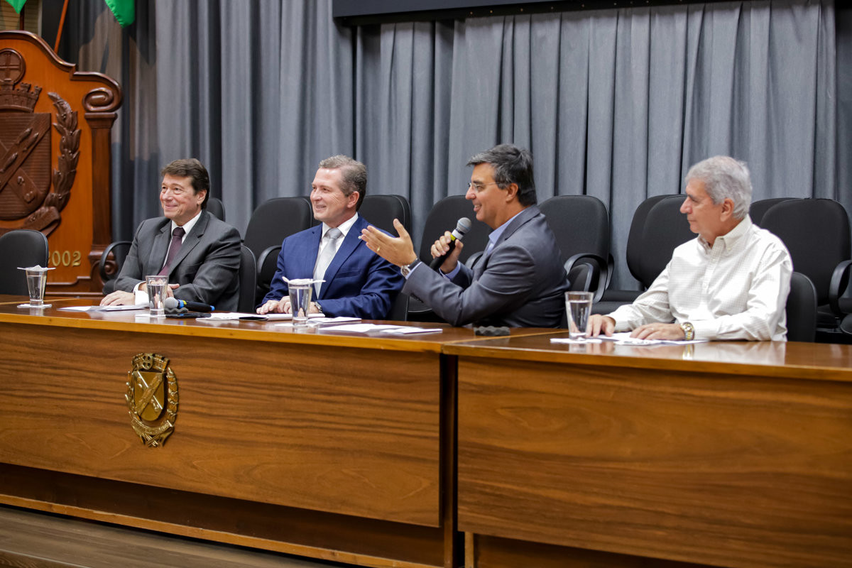 Câmara realça legado de médico esportista no Título Piracicabanus Praeclarus