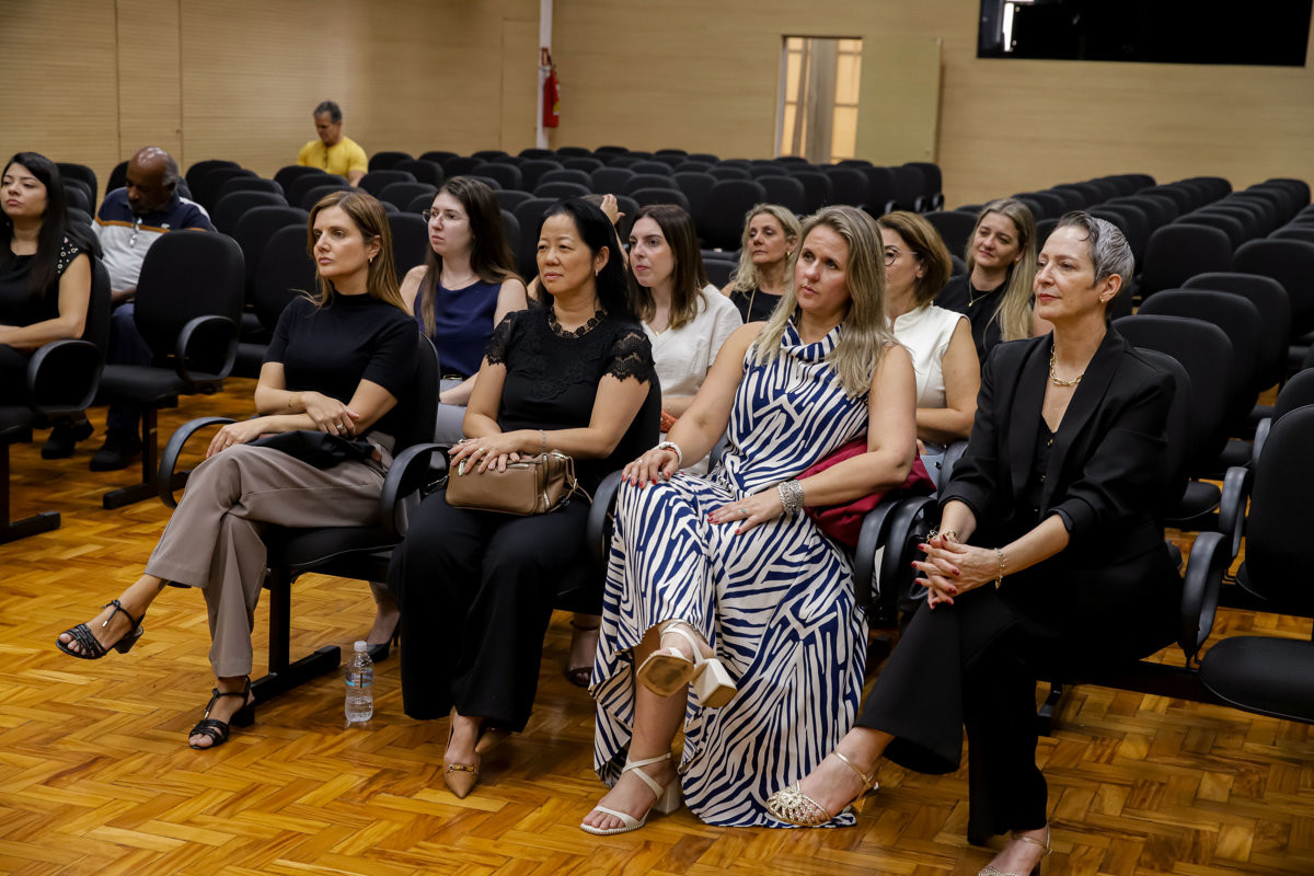 Câmara contempla sociedade de advogados pelos 35 anos de fundação