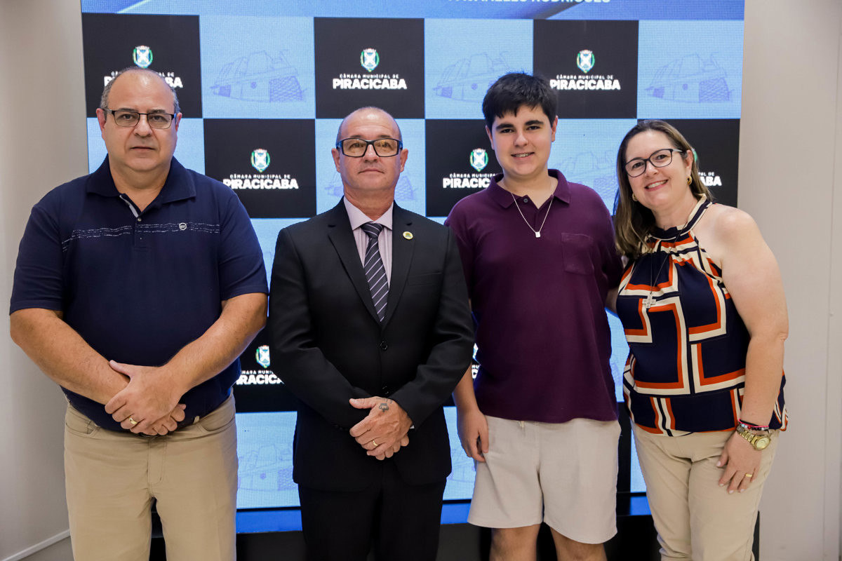 Sessão solene reconheceu serviços prestados à segurança pública