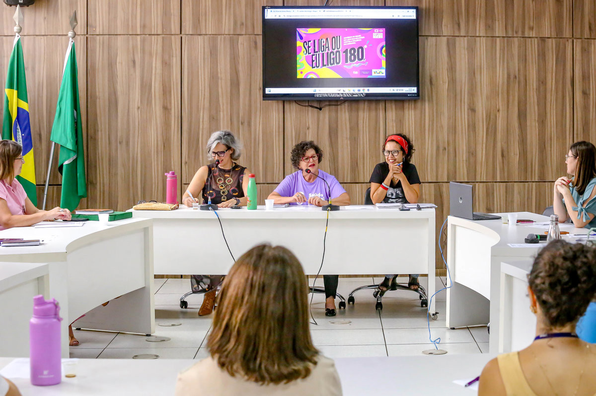 Reunião mensal da Rede ocorreu nesta quarta-feira, na Câmara