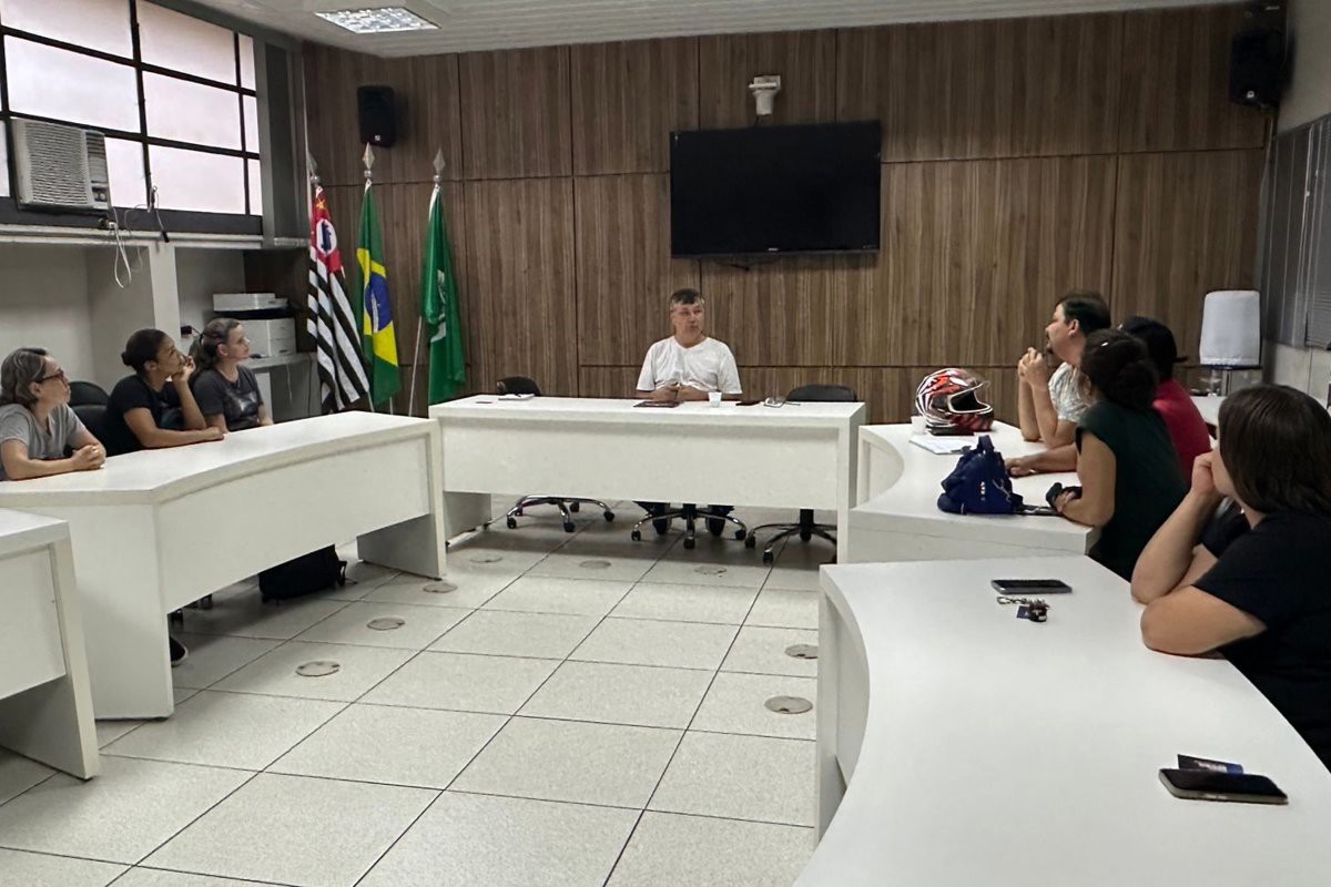 Reunião aconteceu na Sala de Reuniões do Prédio Anexo da Câmara 