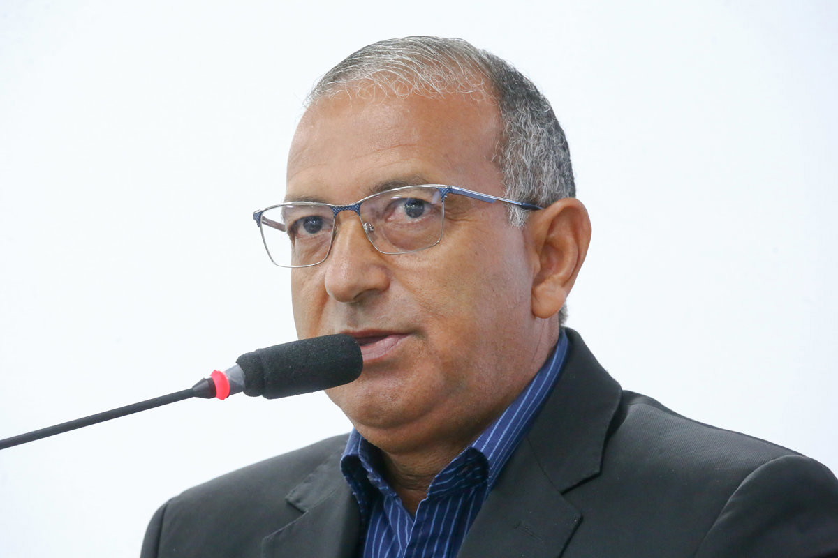 Paraná abordou o tema na tribuna, durante a reunião ordinária desta segunda-feira