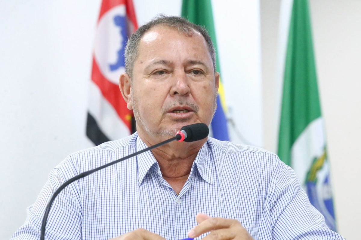 Zezinho Pereira durante uso da tribuna na 3ª Reunião Ordinária