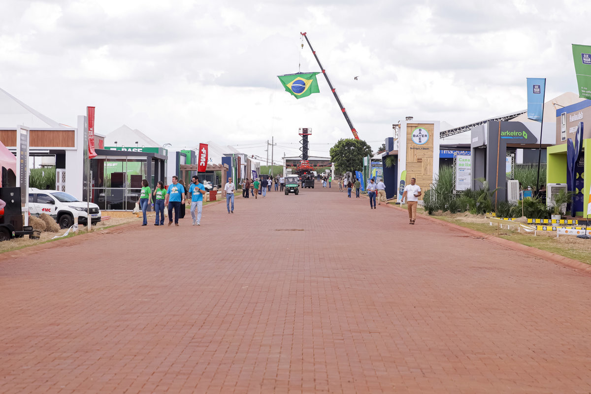 Câmara destaca feira de tecnologia de agronegócios e parabeniza Coplacana