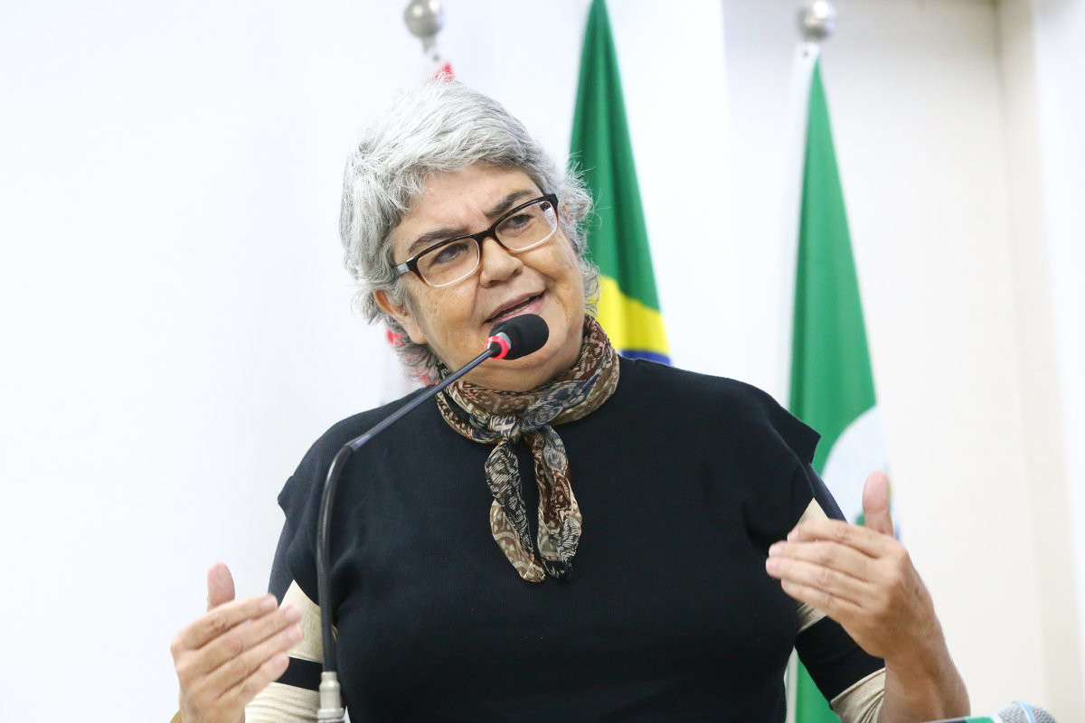 Oradora Miriam Lúcia Moreira Miranda