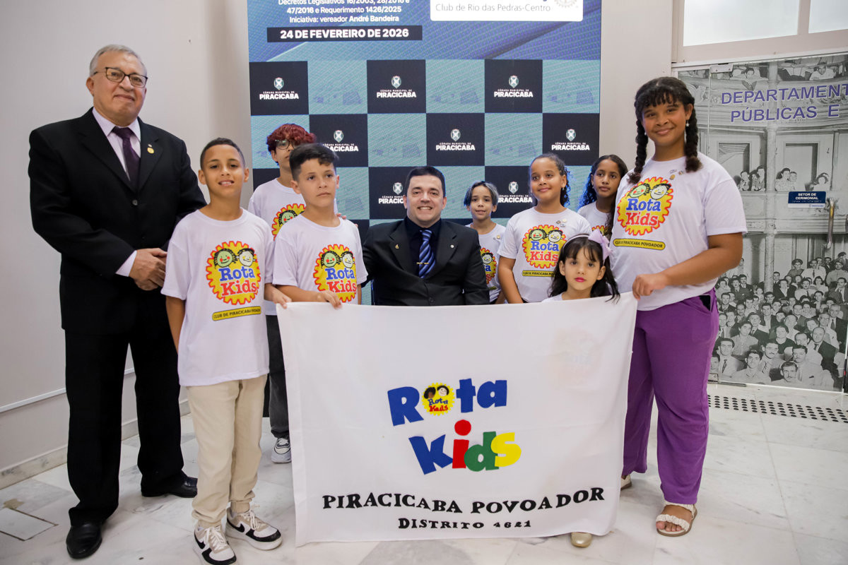 Projetos sociais desenvolvidos pelos clubes de serviço em prol da comunidade foram destacados na solenidade