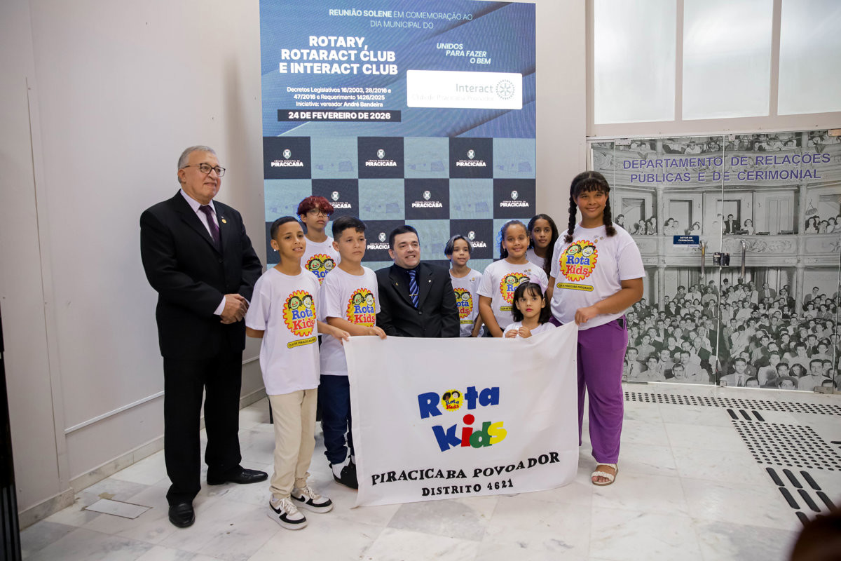 Projetos sociais desenvolvidos pelos clubes de serviço em prol da comunidade foram destacados na solenidade