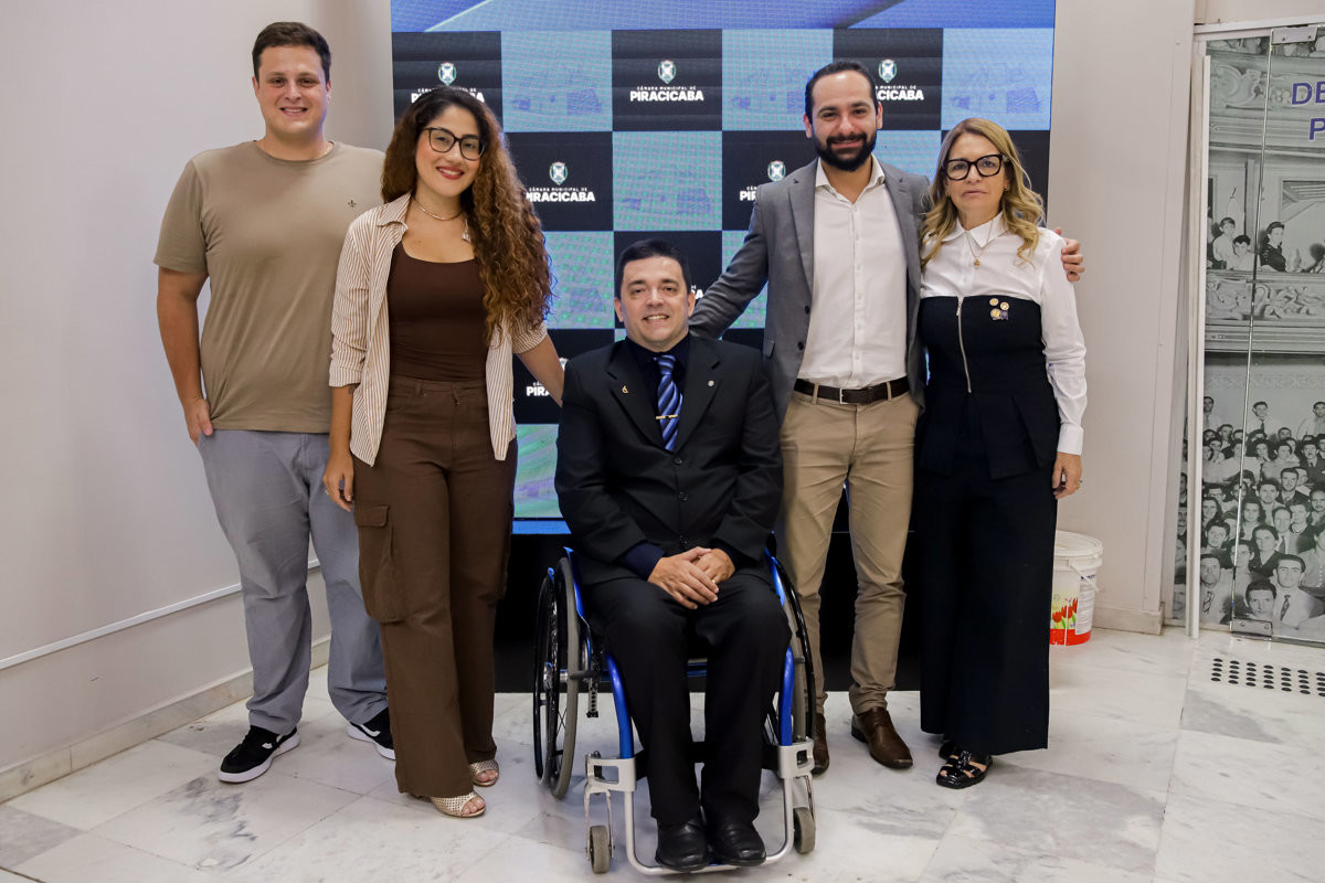 Projetos sociais desenvolvidos pelos clubes de serviço em prol da comunidade foram destacados na solenidade