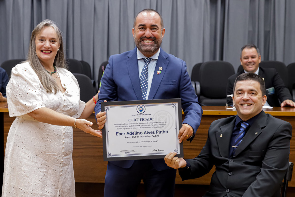 Projetos sociais desenvolvidos pelos clubes de serviço em prol da comunidade foram destacados na solenidade